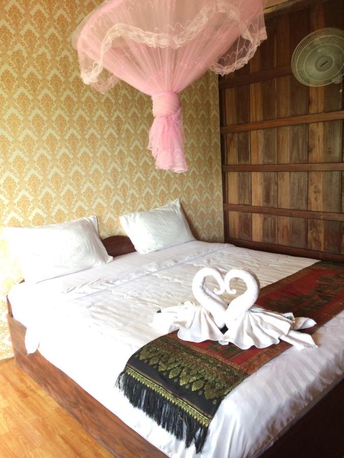 Riverside Bungalow Hotel ดอนเดด ภายนอก รูปภาพ